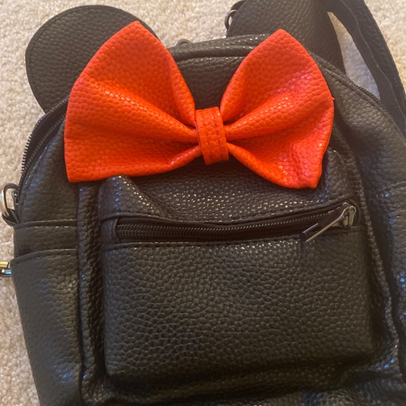 Minnie mini backpack - Picture 3 of 3